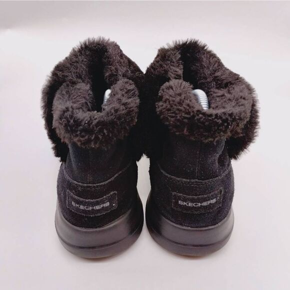 Skechers‎ On The Go Joy Bundle Up Black Suede Booties Womens Size 9 Cushioned - Picture 4 of 8